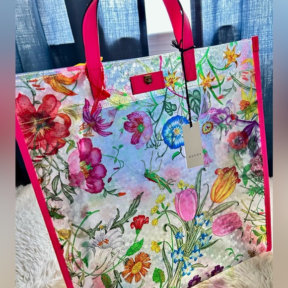 GUCCI Textured Vinyl Flora Printed Tote Bag w/ pink Leather Straps - Picture 7 of 9